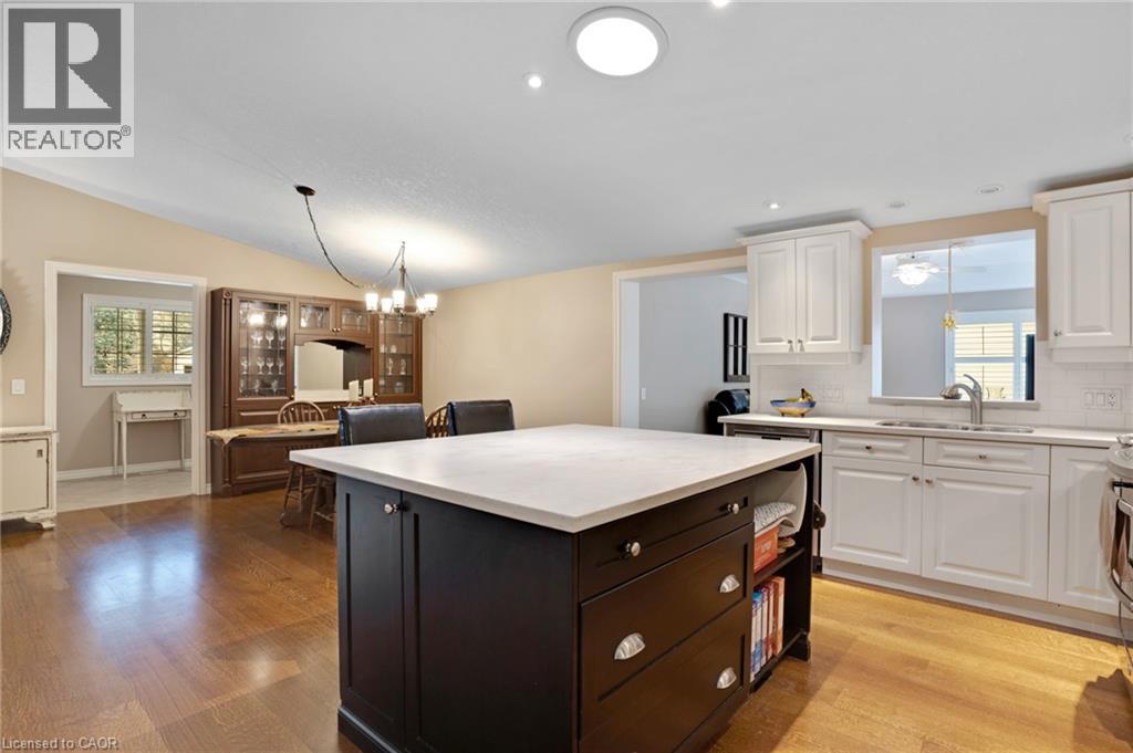 121 Bushmill Circle, Freelton, Ontario L8B 1A5 - Photo 16 - 40780158