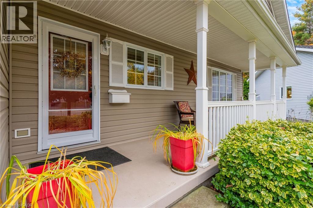 121 Bushmill Circle, Freelton, Ontario L8B 1A5 - Photo 5 - 40780158