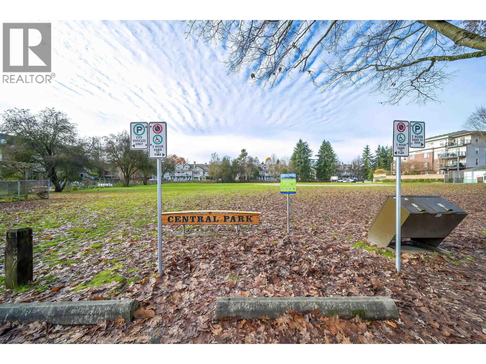 201 2345 Central Avenue, Port Coquitlam, British Columbia  V3C 1V9 - Photo 3 - R3068086