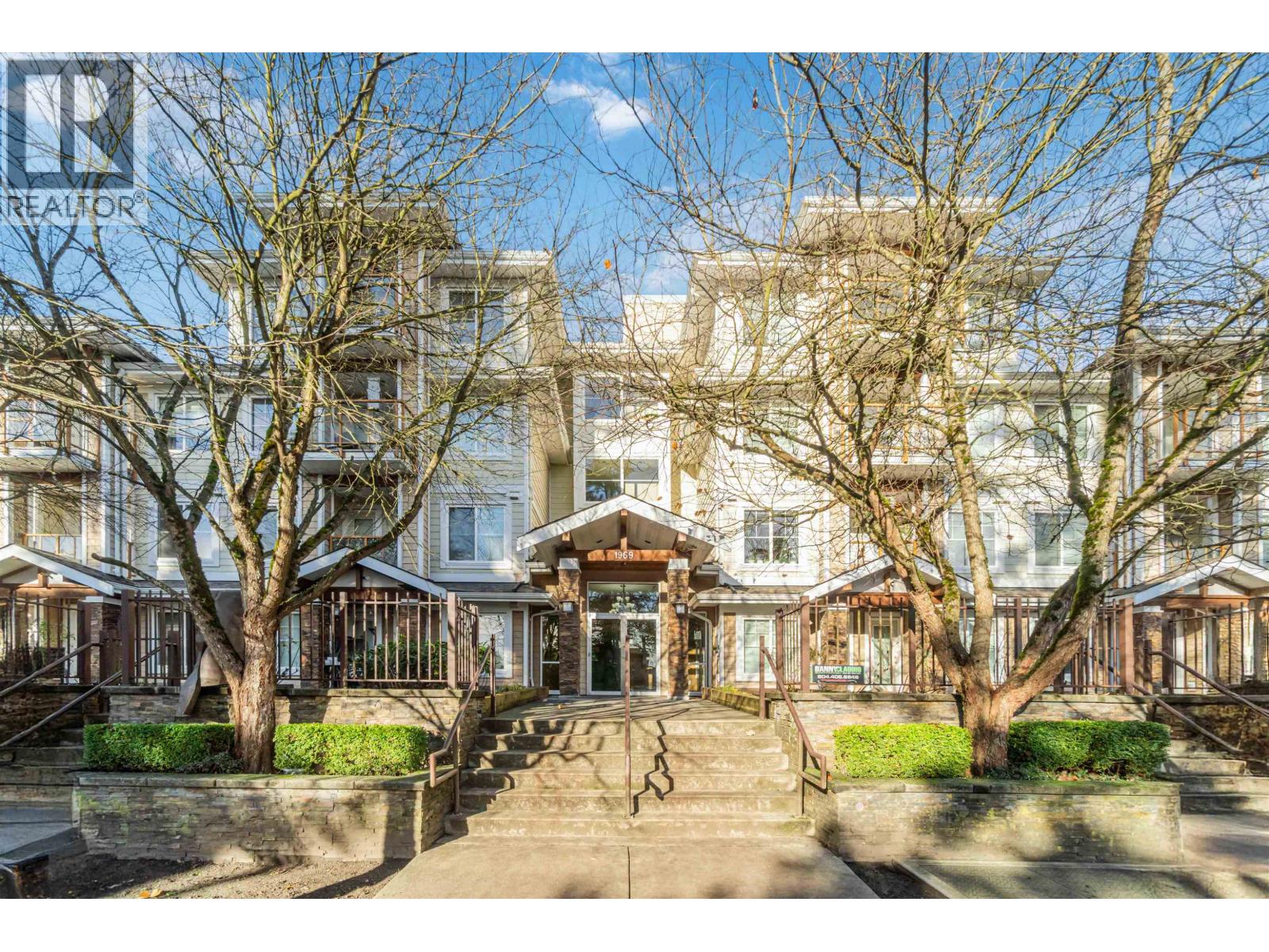 209 1969 Westminster Avenue, Port Coquitlam, British Columbia  V3B 1E7 - Photo 1 - R3069244