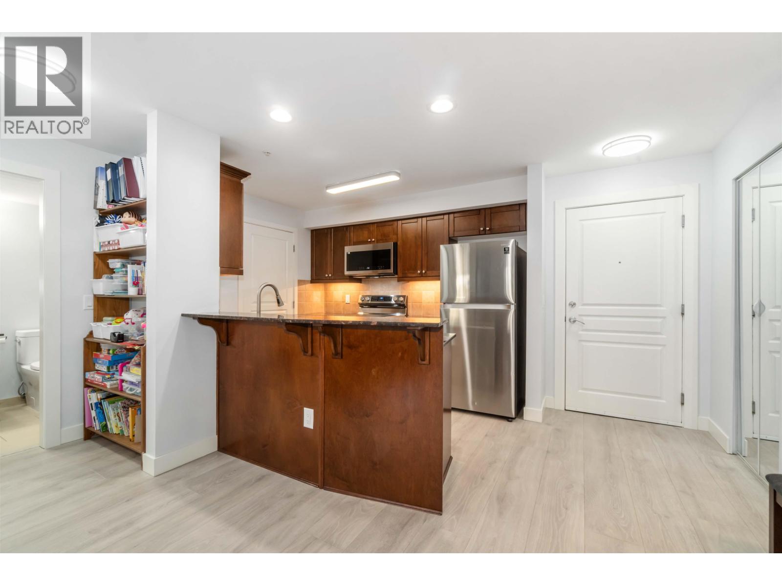 209 1969 Westminster Avenue, Port Coquitlam, British Columbia  V3B 1E7 - Photo 10 - R3069244