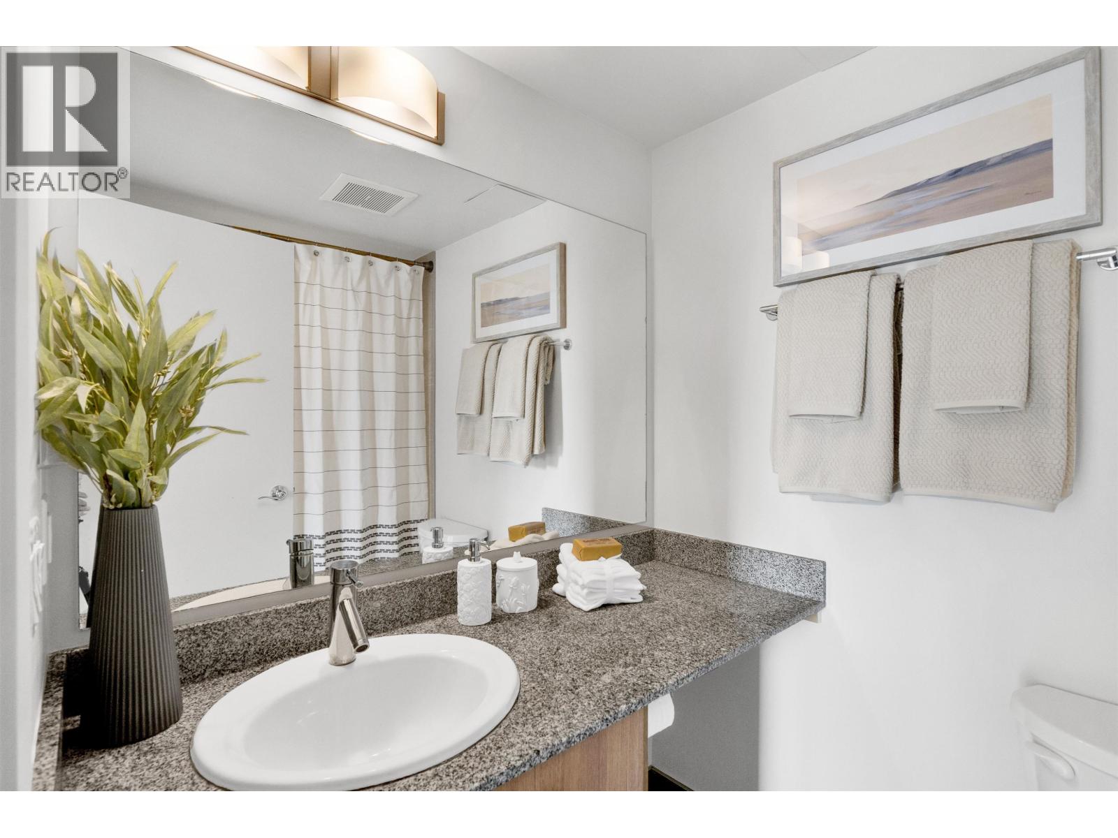 1507 1212 Howe Street, Vancouver, British Columbia  V6Z 2M9 - Photo 4 - R3069250