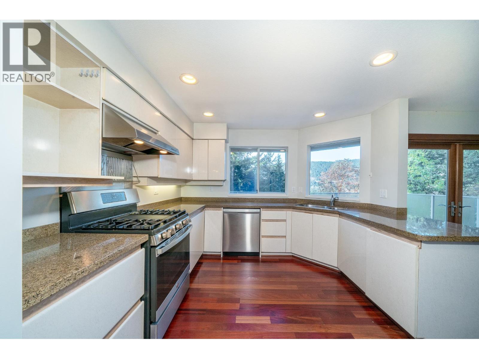 5456 Keith Road, West Vancouver, British Columbia  V7W 3C9 - Photo 13 - R3069261