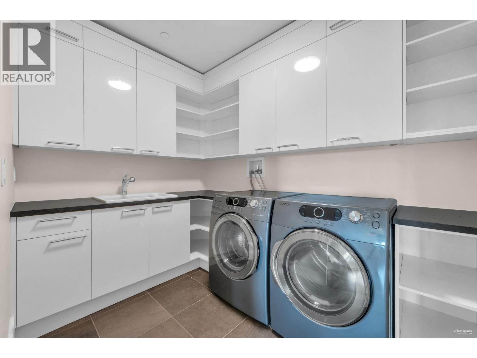 2548 Mathers Avenue, West Vancouver, British Columbia  V7V 2J1 - Photo 38 - R3069271