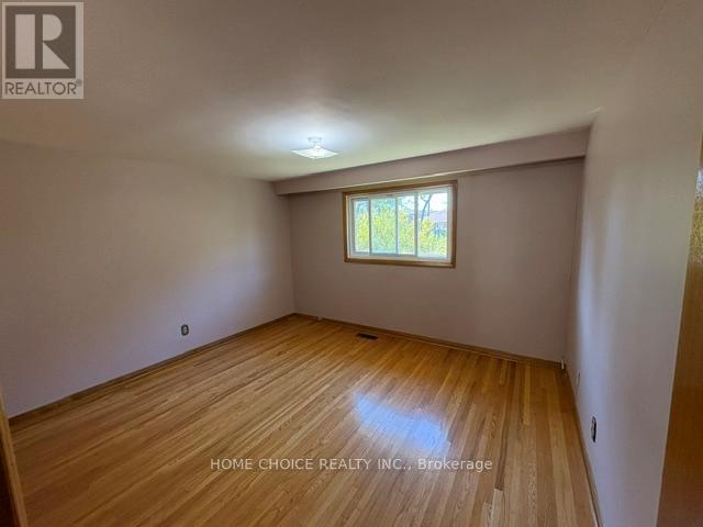 27 Terryhill Crescent E, Toronto, Ontario  M1S 3X2 - Photo 9 - E12459031