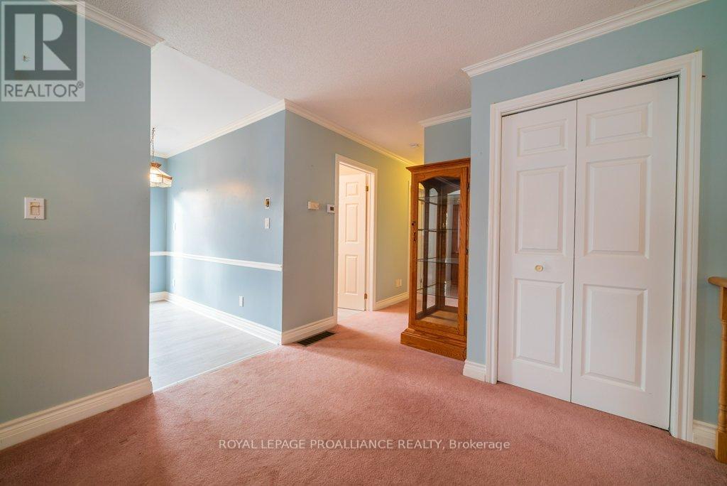 100 Selena Avenue, Belleville, Ontario K8P 4C4 - Photo 19 - X12562330