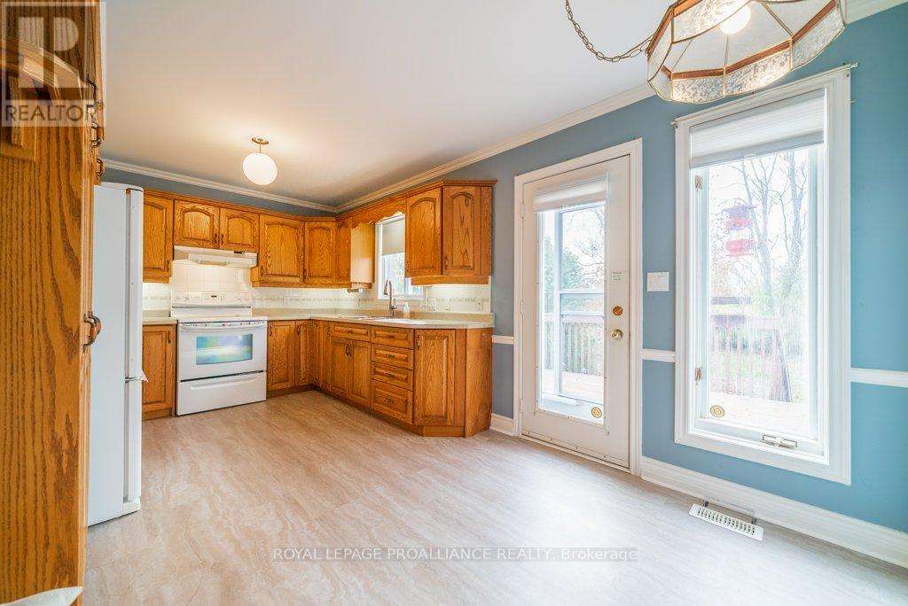 100 Selena Avenue, Belleville, Ontario K8P 4C4 - Photo 20 - X12562330