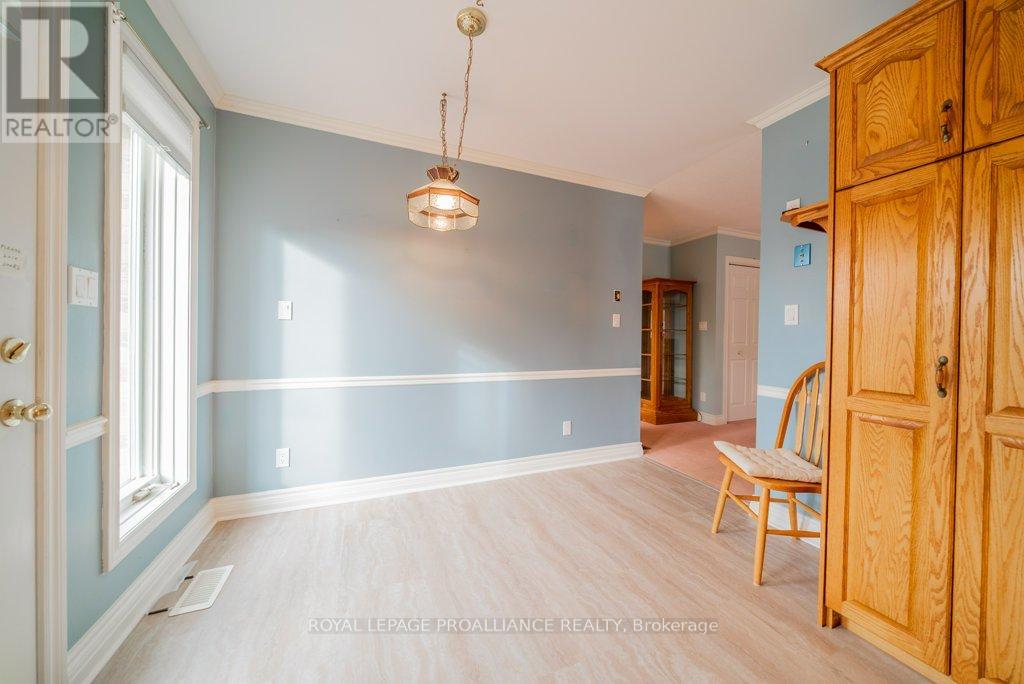 100 Selena Avenue, Belleville, Ontario K8P 4C4 - Photo 24 - X12562330