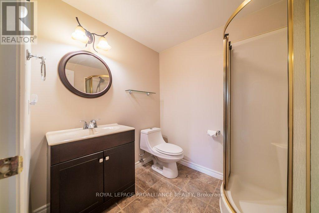 100 Selena Avenue, Belleville, Ontario K8P 4C4 - Photo 38 - X12562330