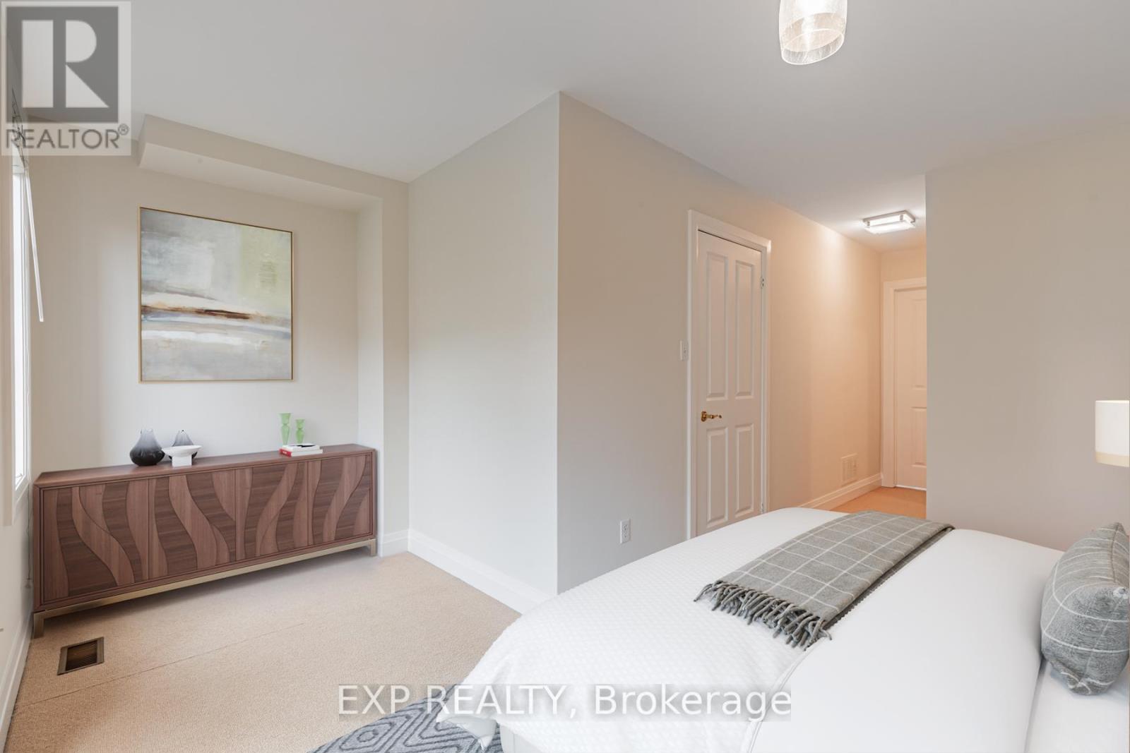 37 Shaftesbury Avenue, Toronto, Ontario  M4T 3B3 - Photo 12 - C12567050