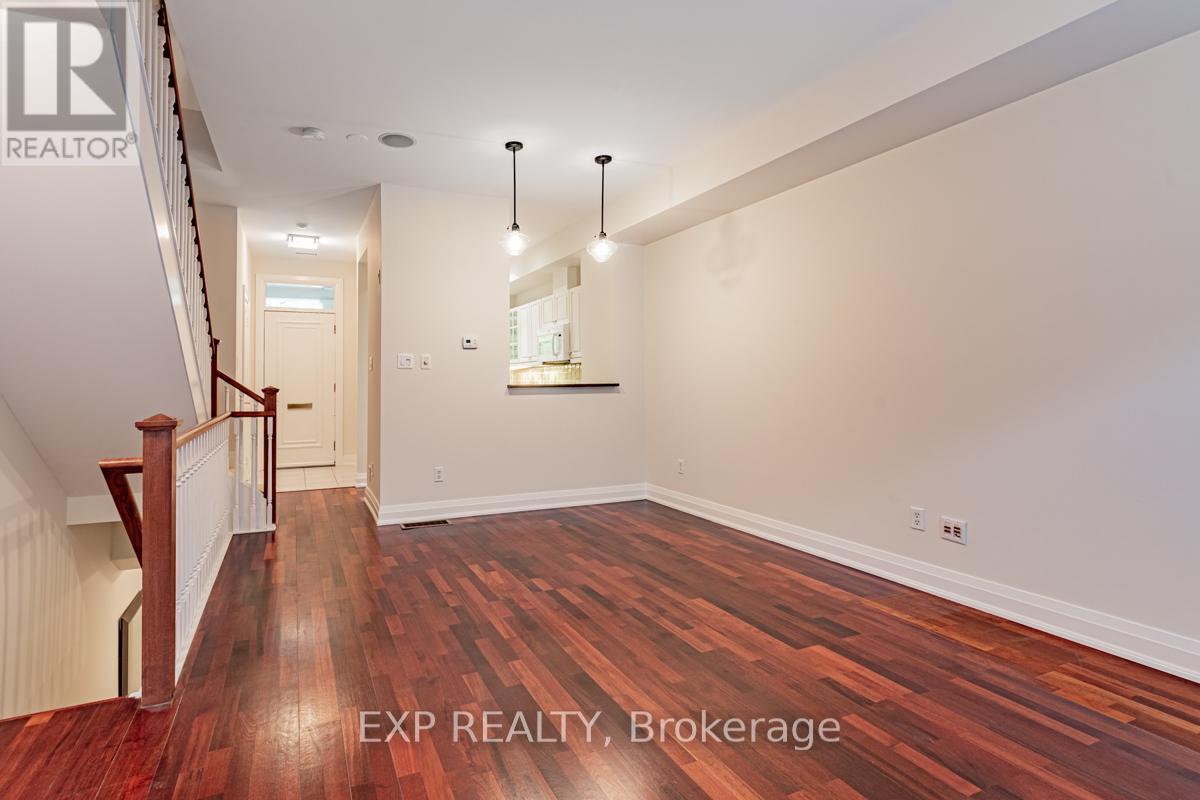 37 Shaftesbury Avenue, Toronto, Ontario  M4T 3B3 - Photo 8 - C12567050