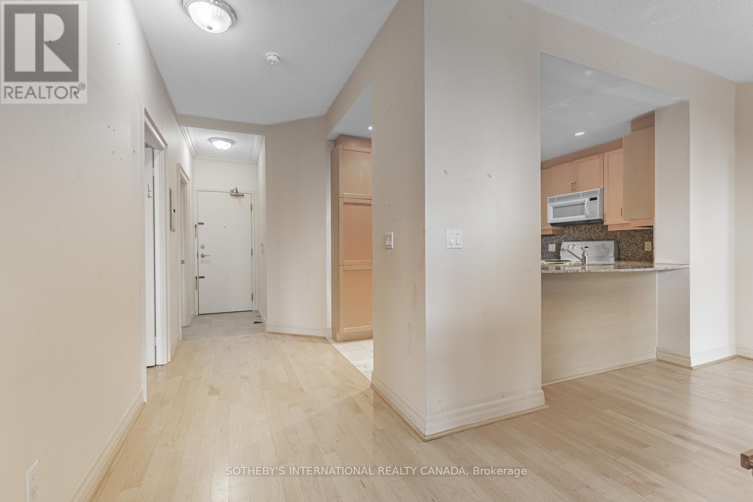 3811 - 8 Park Road, Toronto, Ontario  M4W 3S5 - Photo 3 - C12567098