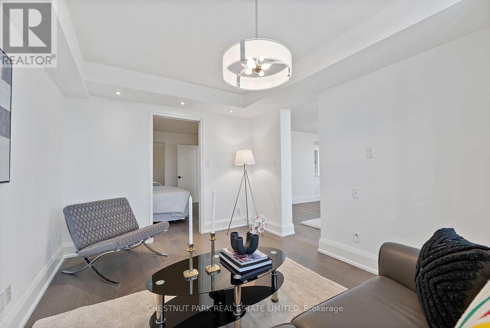 912 - 268 Ridley Boulevard, Toronto, Ontario  M5M 4N3 - Photo 40 - C12567134