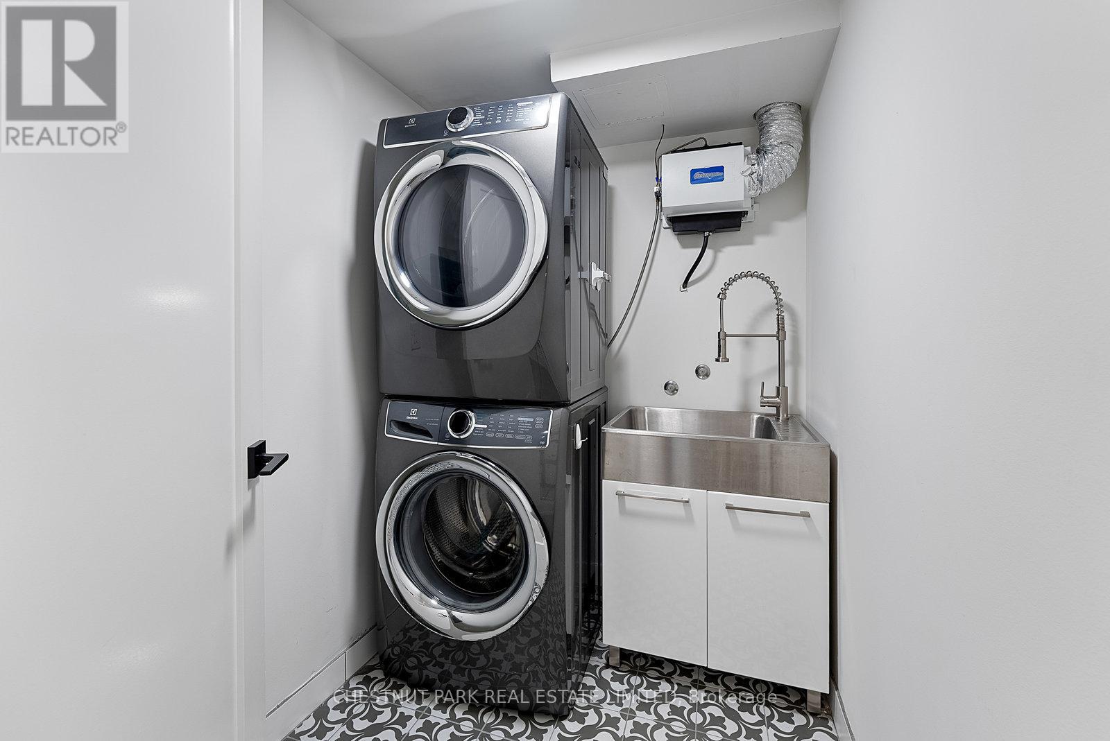 912 - 268 Ridley Boulevard, Toronto, Ontario  M5M 4N3 - Photo 44 - C12567134