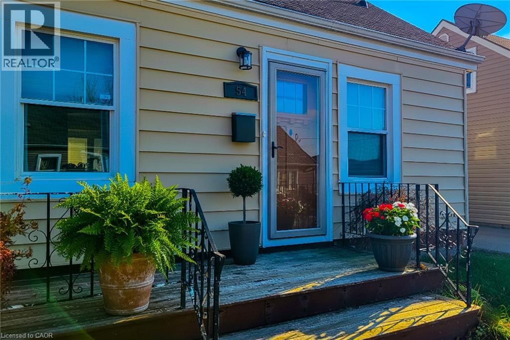 54 Eighth Avenue, Brantford, Ontario  N3S 1C3 - Photo 9 - 40789872