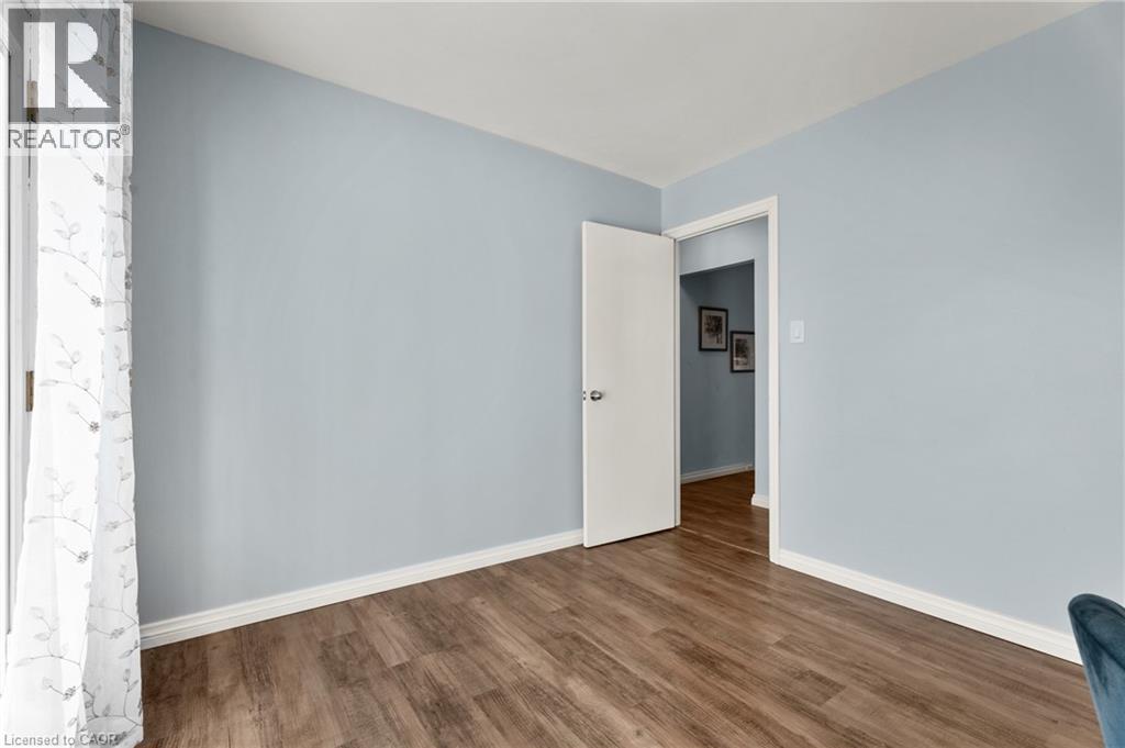 215 Berkindale Drive, Hamilton, Ontario  L8E 2R6 - Photo 12 - 40789748