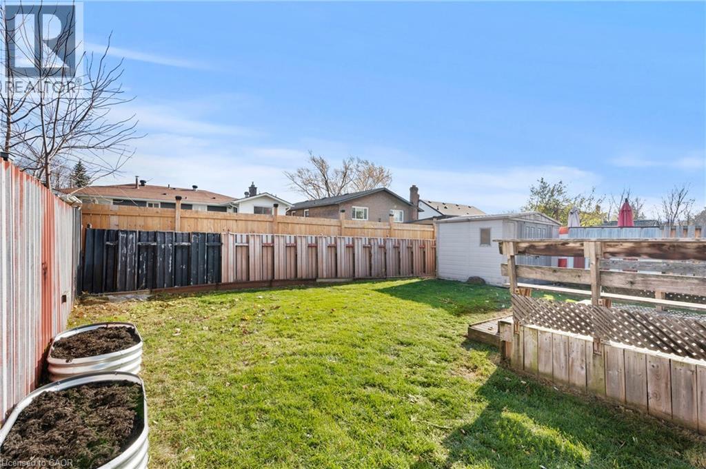 215 Berkindale Drive, Hamilton, Ontario  L8E 2R6 - Photo 22 - 40789748