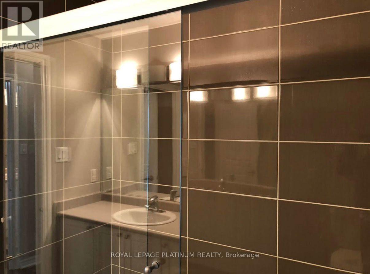 3502 - 3525 Kariya Drive, Mississauga, Ontario  L5B 0C2 - Photo 28 - W12470302