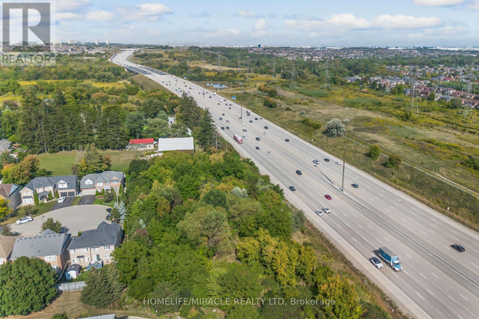 32 Xavier Court, Brampton, Ontario  L6Y 5S1 - Photo 47 - W12566988