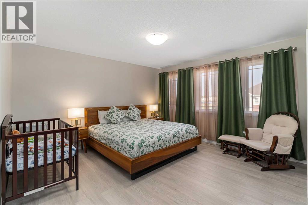 2200 Windbury Greenway Sw, Airdrie, Alberta  T4B 5L2 - Photo 12 - A2258191