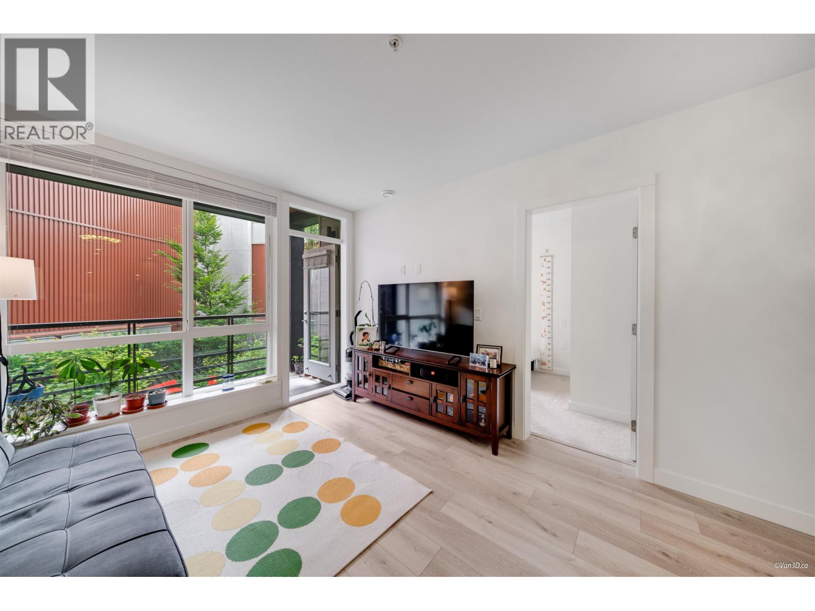 207 128 E 8th Street, North Vancouver, British Columbia  V7L 0H2 - Photo 11 - R3069115