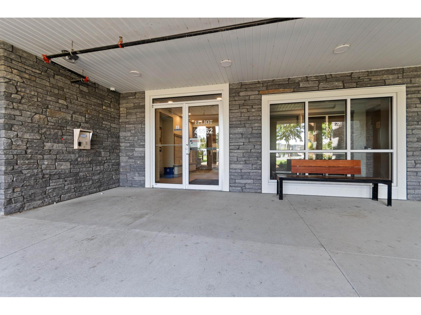 504 45562 Airport Road, Chilliwack Proper South, Chilliwack, British Columbia  V2P 0J8 - Photo 3 - R3069293