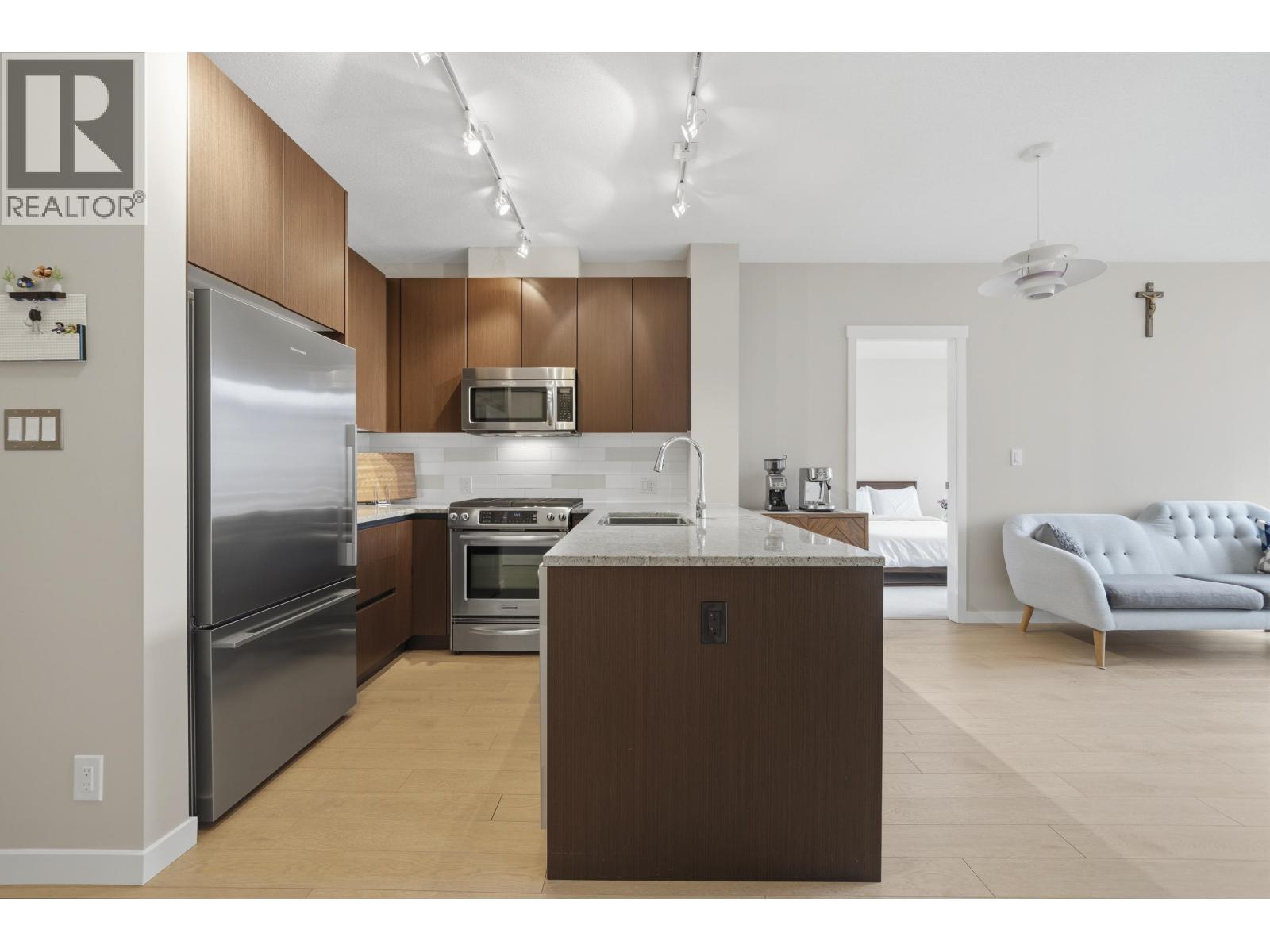 408 135 W 2nd Street, North Vancouver, British Columbia  V7M 0C5 - Photo 15 - R3068807