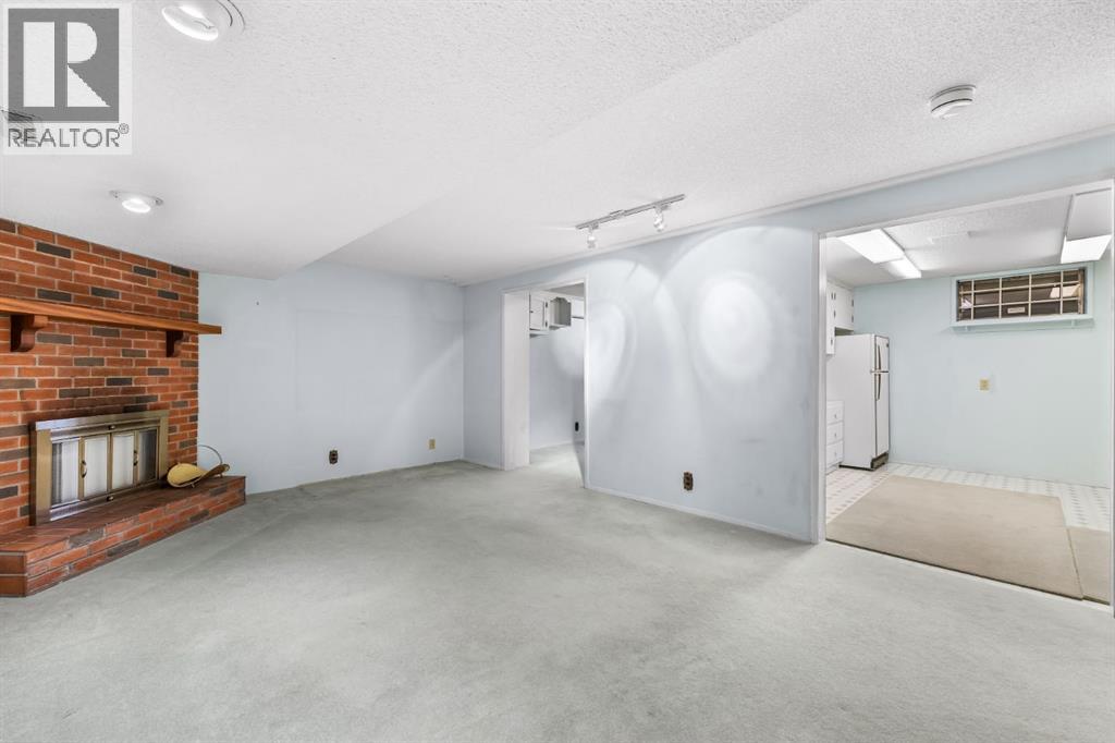 3375 Breton Close Nw, Calgary, Alberta  T2L 1X3 - Photo 36 - A2268066