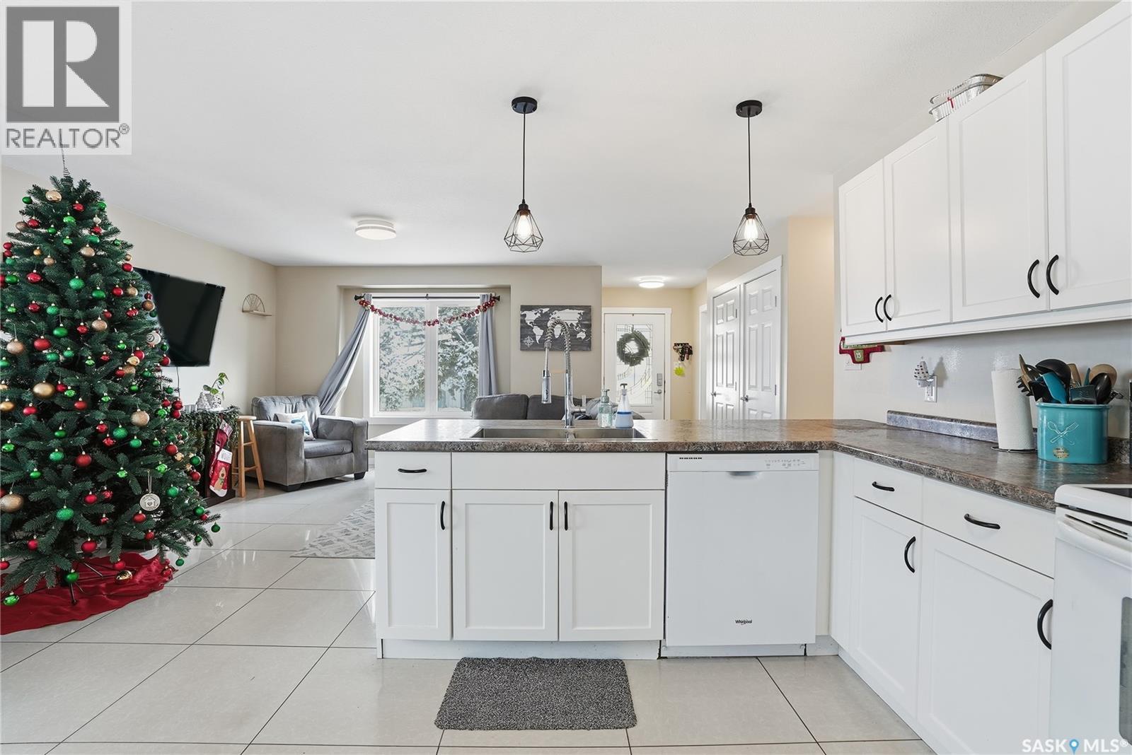 3005 1st Avenue W, Waldheim, Saskatchewan  S0K 4R0 - Photo 11 - SK024509