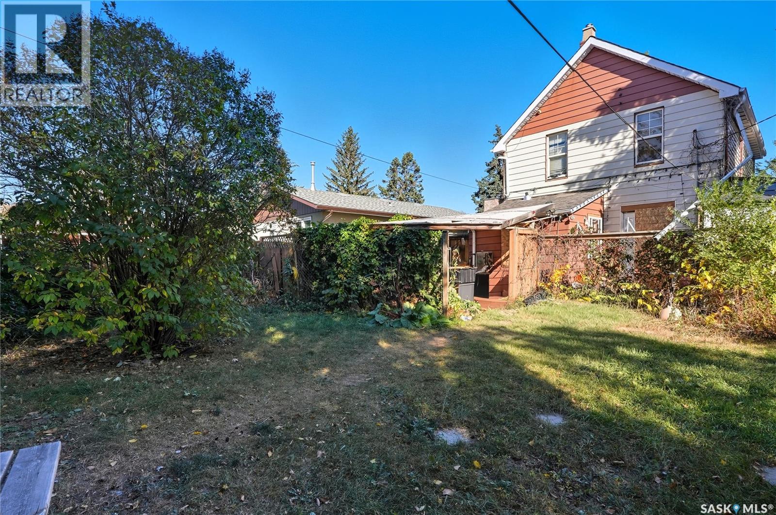 305 M Avenue N, Saskatoon, Saskatchewan  S7L 2S4 - Photo 5 - SK024500