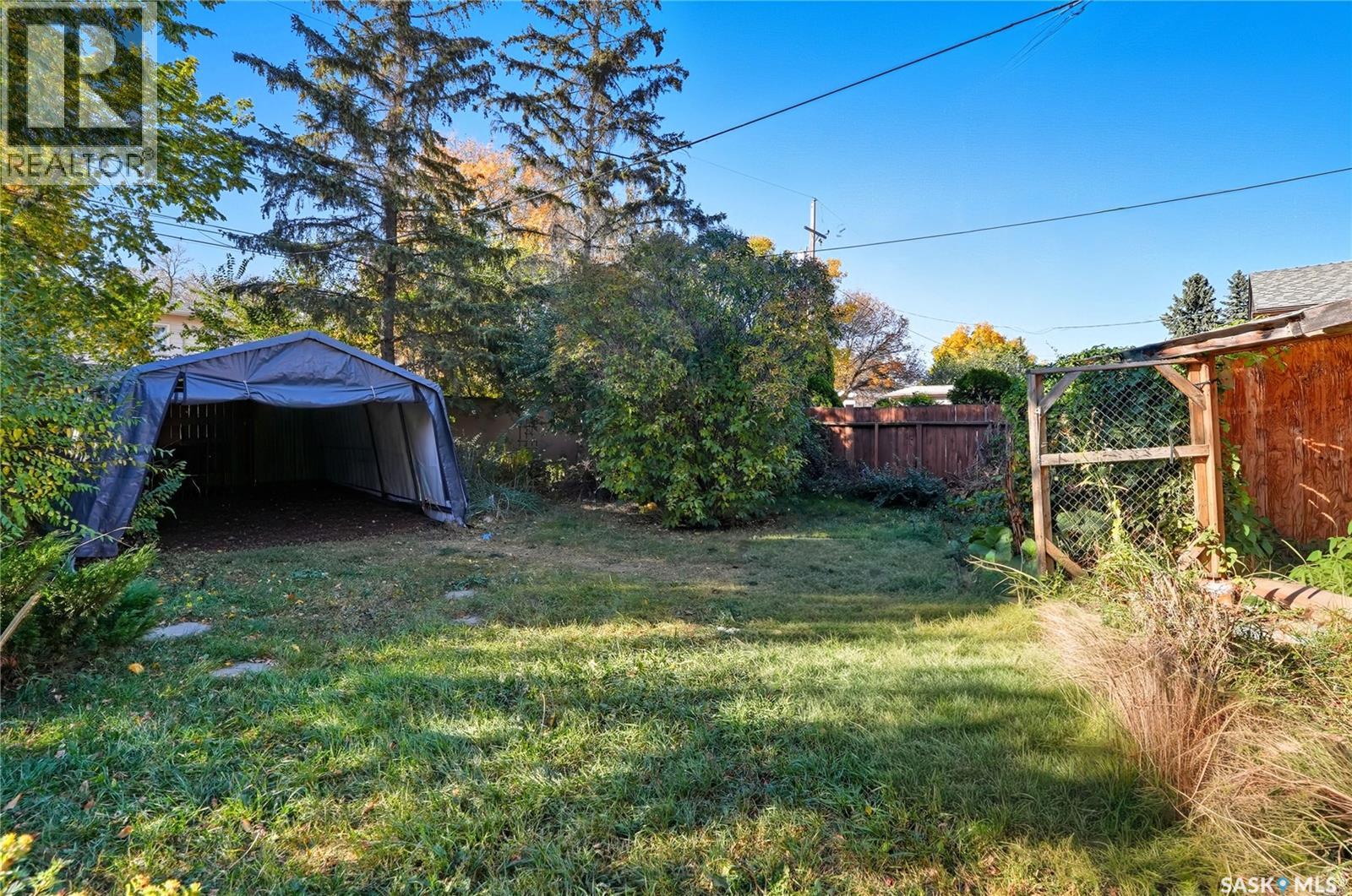 305 M Avenue N, Saskatoon, Saskatchewan  S7L 2S4 - Photo 6 - SK024500