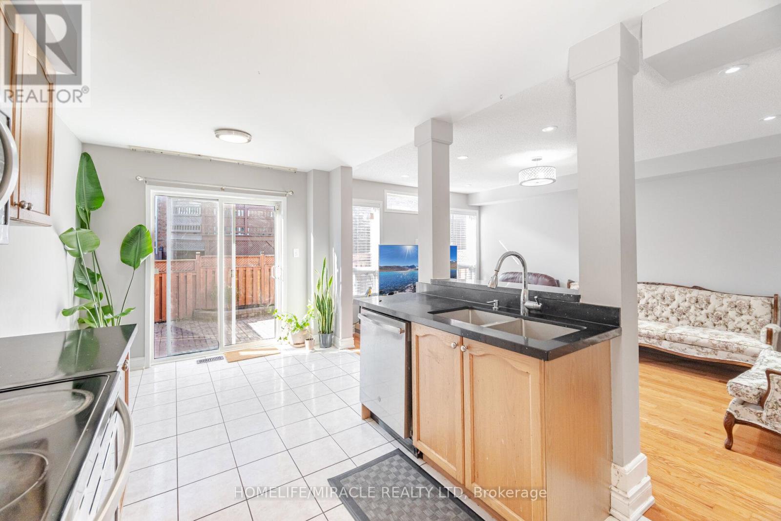 81 Vessel Crescent, Toronto, Ontario  M1C 5K6 - Photo 14 - E12544468