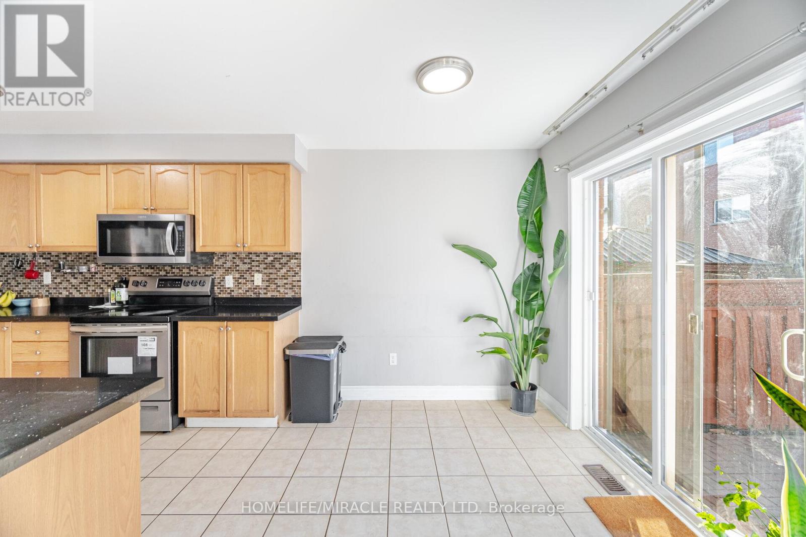 81 Vessel Crescent, Toronto, Ontario  M1C 5K6 - Photo 10 - E12544468