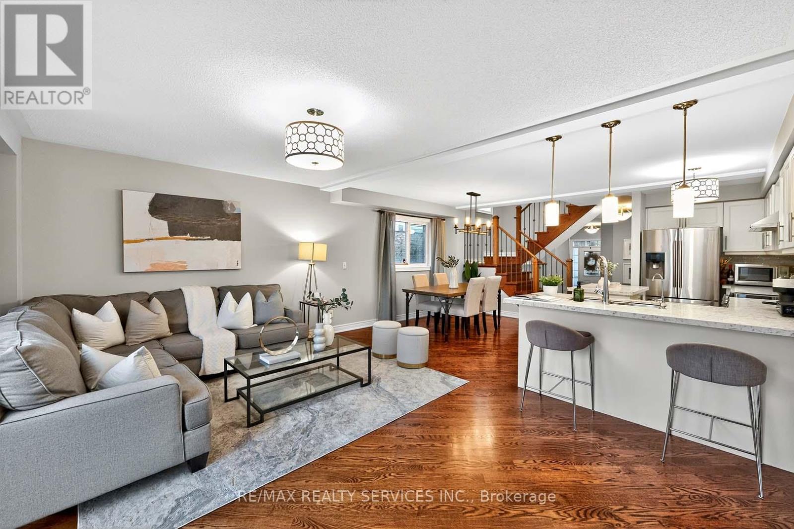 142 Marycroft Court, Brampton, Ontario  L7A 2G3 - Photo 11 - W12567044