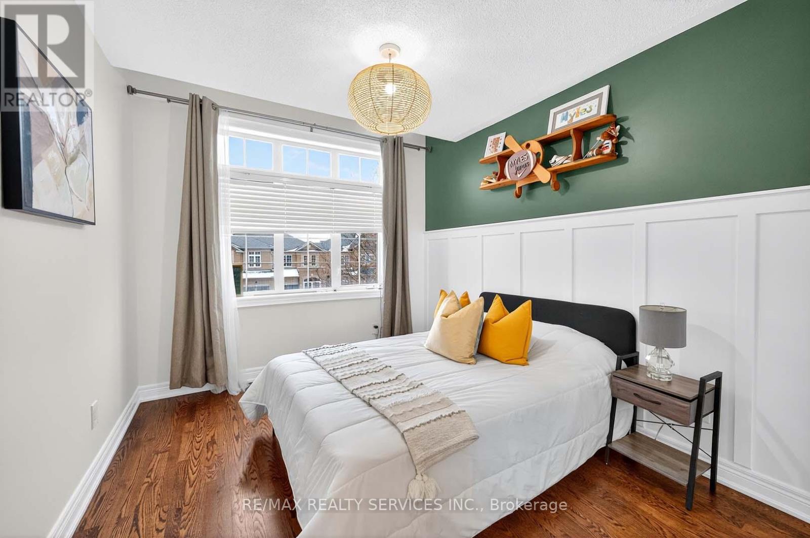 142 Marycroft Court, Brampton, Ontario  L7A 2G3 - Photo 23 - W12567044