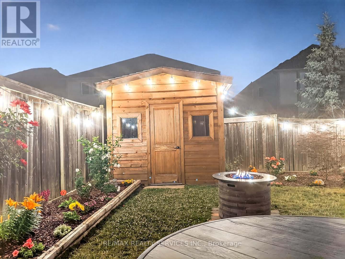 142 Marycroft Court, Brampton, Ontario  L7A 2G3 - Photo 38 - W12567044