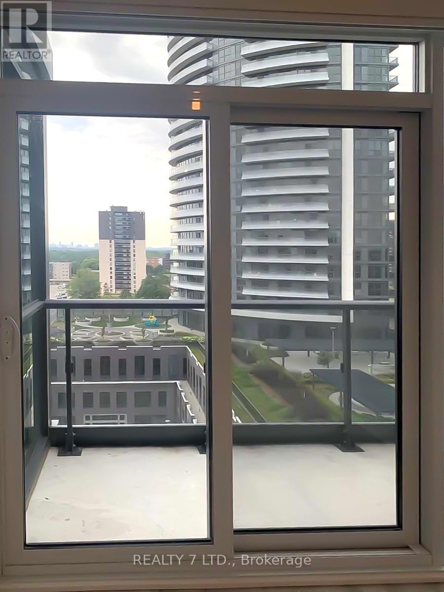 1033 - 26 Gibbs Road, Toronto, Ontario M9B 0E3 - Photo 13 - W12567060