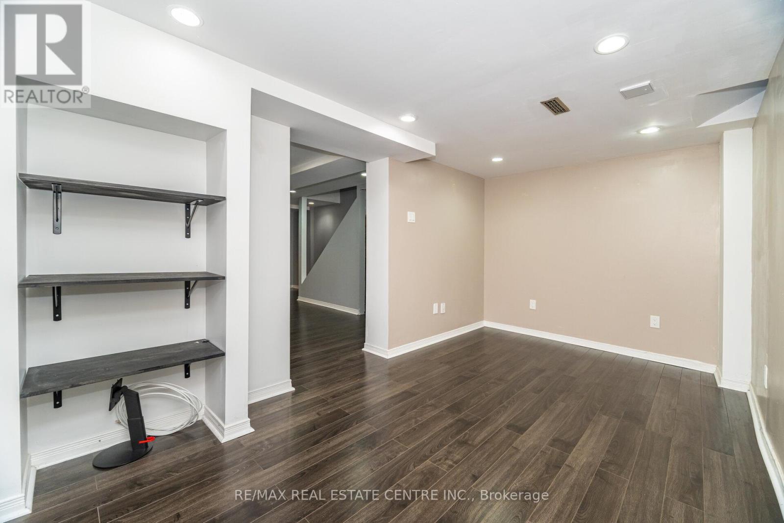 6835 Dillingwood Drive, Mississauga, Ontario  L5N 6Z9 - Photo 39 - W12567062