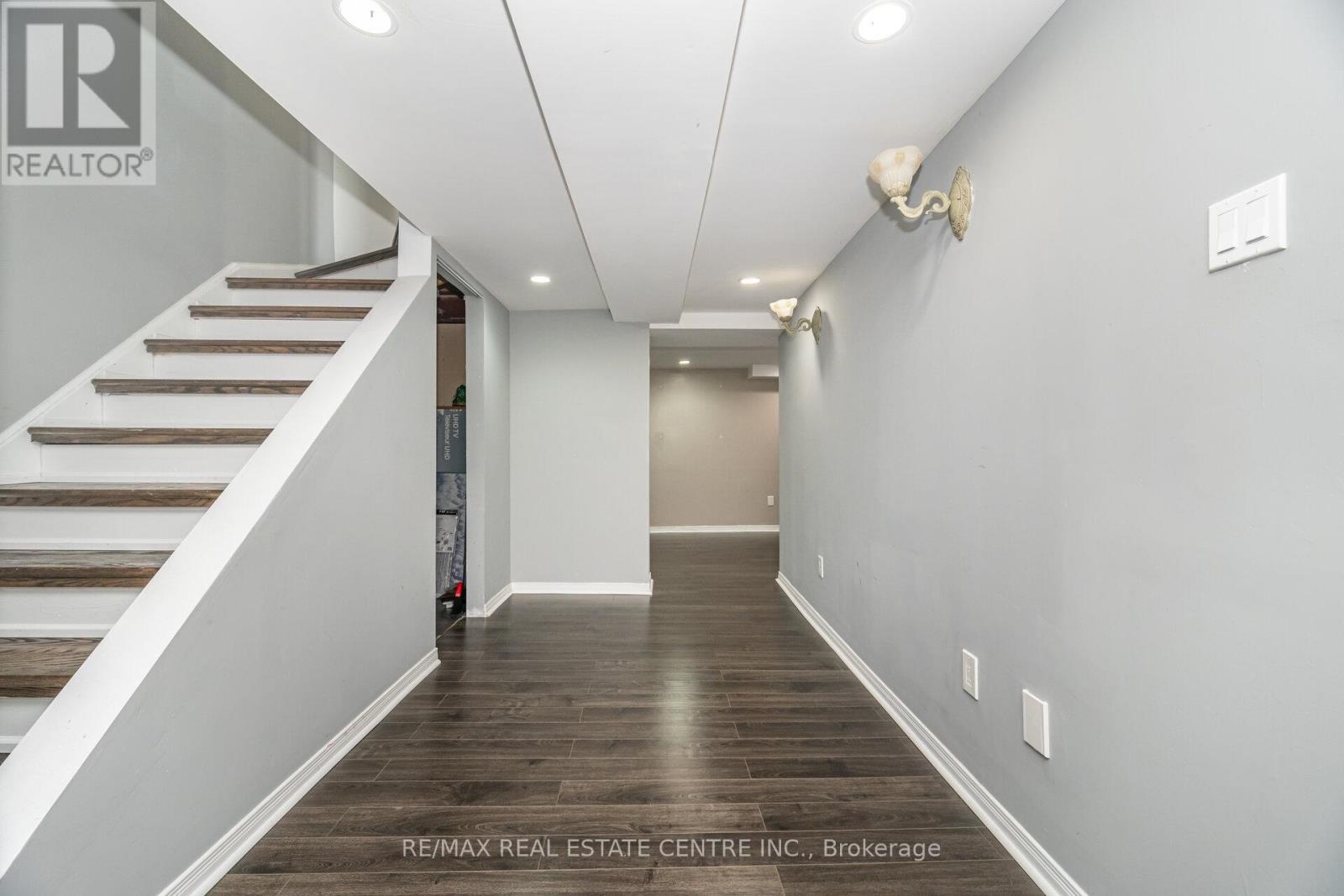 6835 Dillingwood Drive, Mississauga, Ontario  L5N 6Z9 - Photo 40 - W12567062