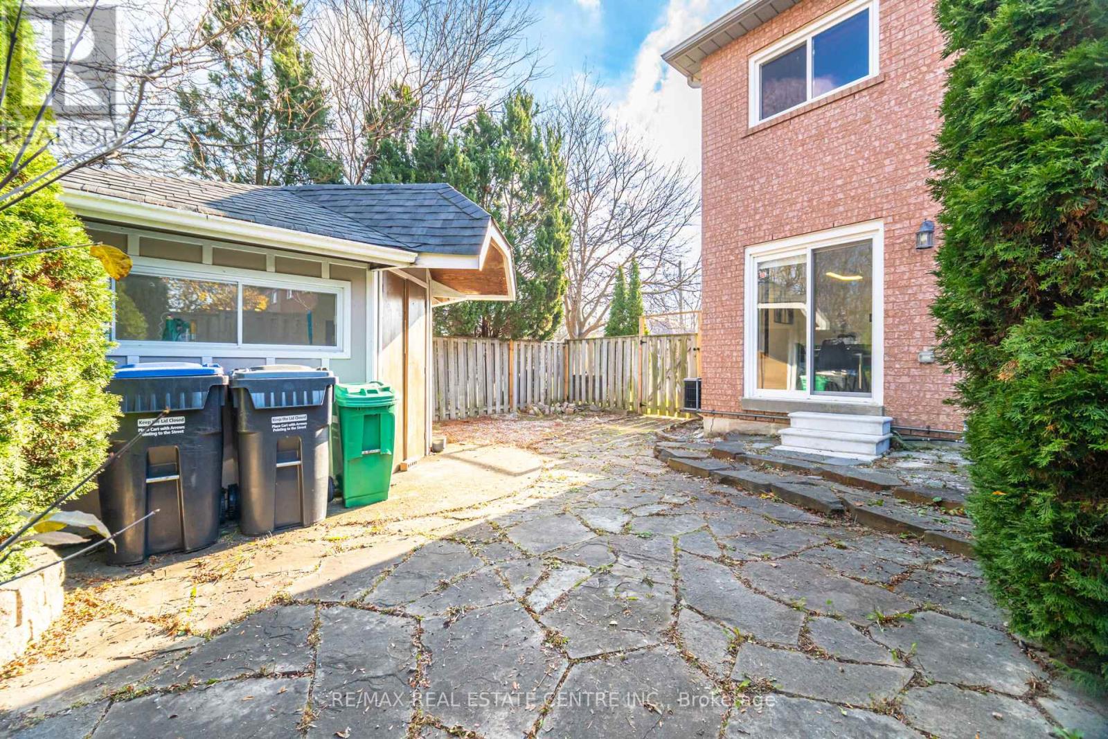 6835 Dillingwood Drive, Mississauga, Ontario  L5N 6Z9 - Photo 49 - W12567062