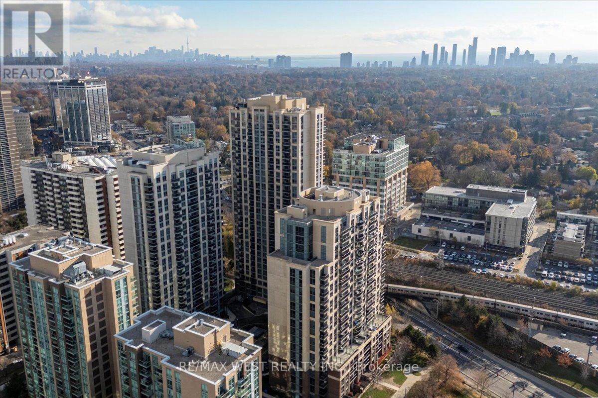 1011 - 1 Michael Power Place, Toronto, Ontario  M9A 0A1 - Photo 35 - W12567074