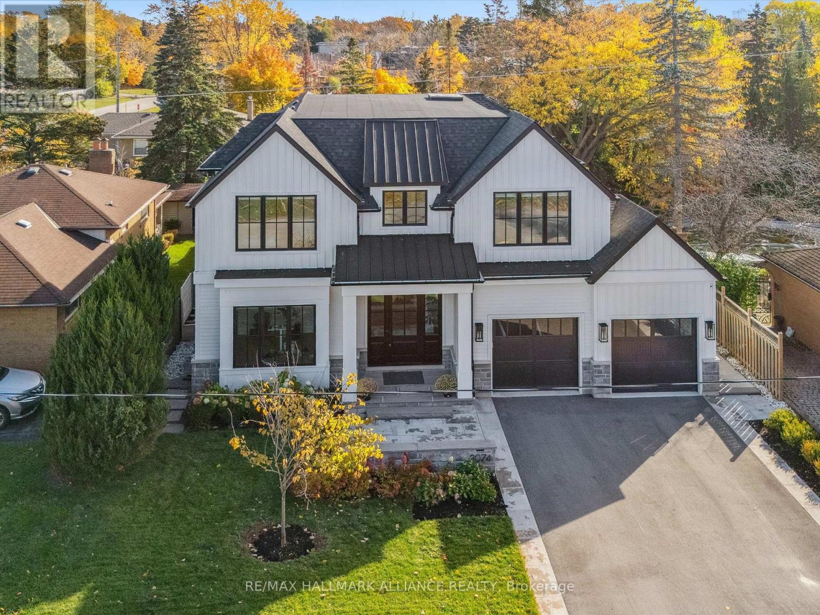 2074 Seabrook Drive, Oakville, Ontario  L6L 2T9 - Photo 50 - W12567094