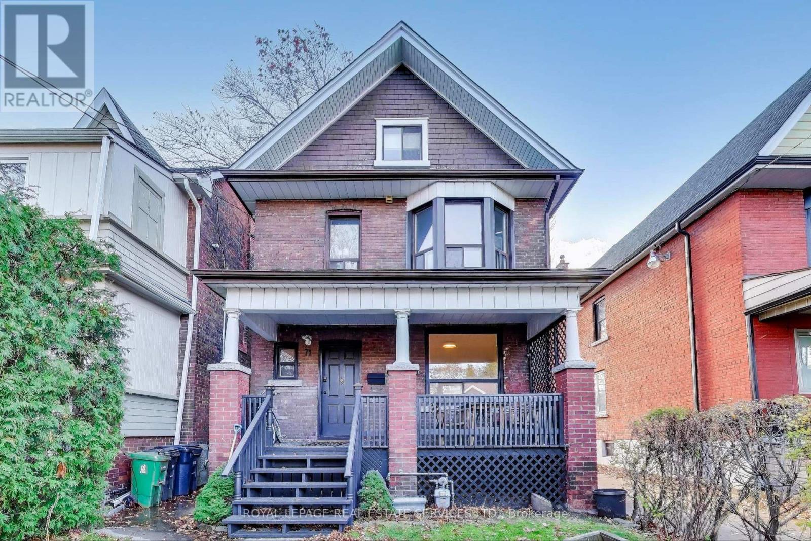 MAIN - 71 VERNON STREET, Toronto, Ontario