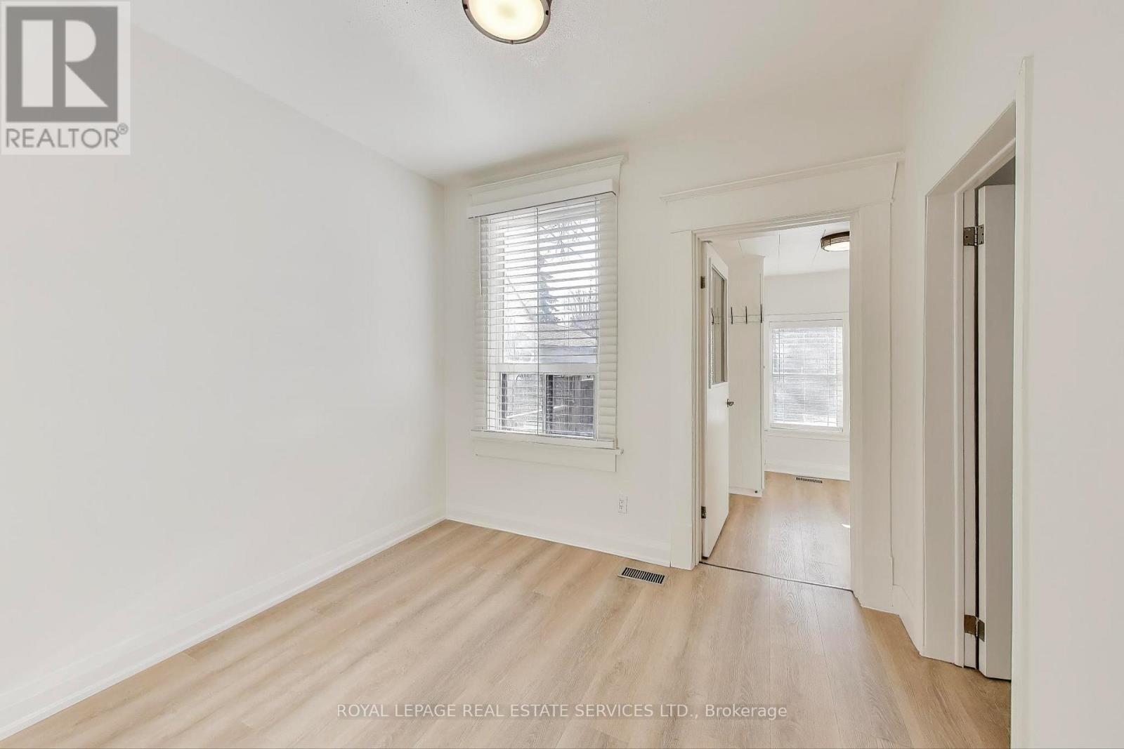 Main - 71 Vernon Street, Toronto, Ontario  M6P 1S9 - Photo 12 - W12567142