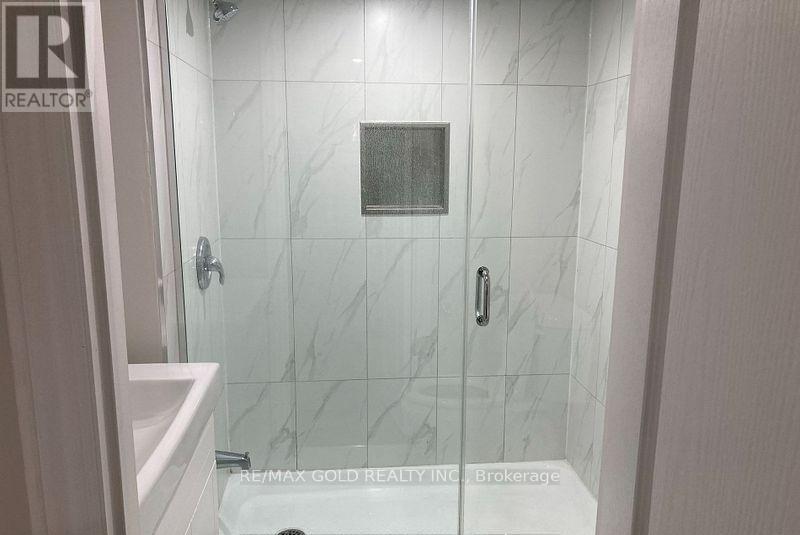 (Studio) - 52 Mincing Trail, Brampton, Ontario  L7A 4T2 - Photo 4 - W12567144