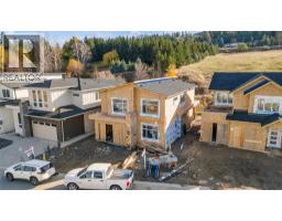 1016 Bull Crescent, kelowna, British Columbia