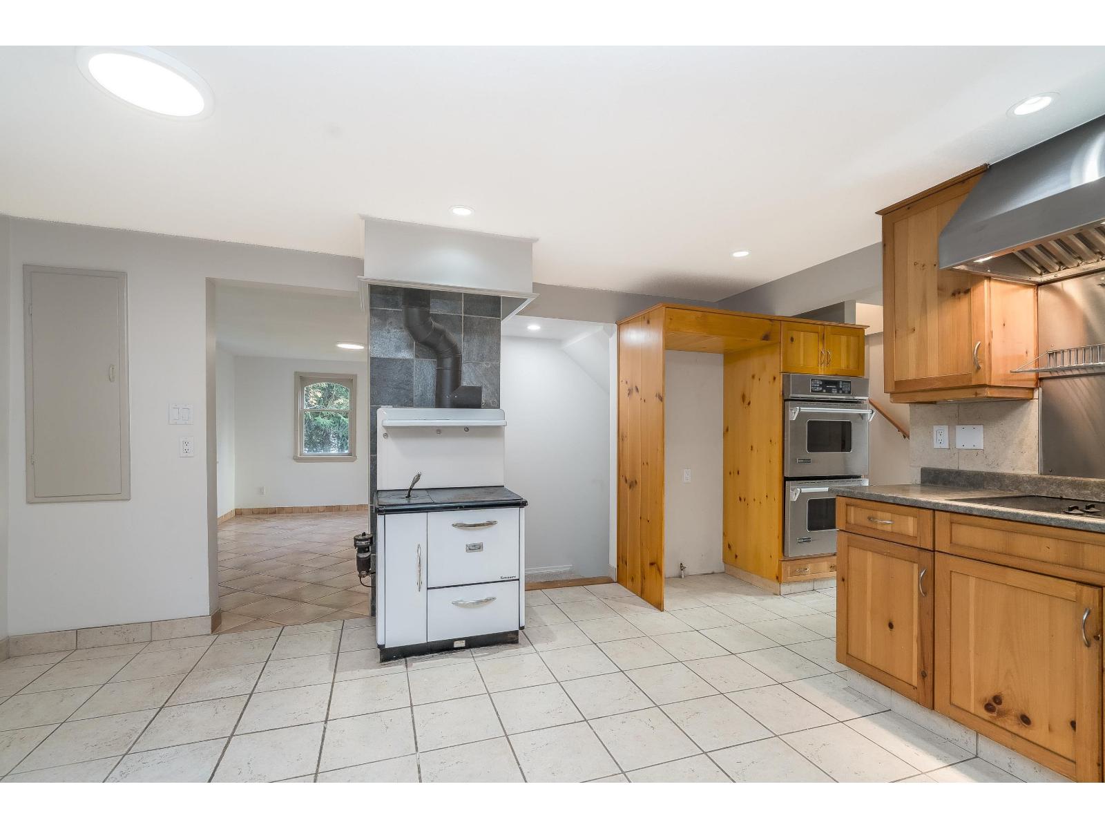 2344 Lougheed Highway, Mt Woodside, Agassiz, British Columbia  V0M 1A1 - Photo 13 - R3069266