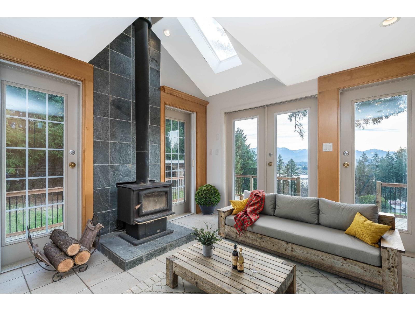 2344 Lougheed Highway, Mt Woodside, Agassiz, British Columbia  V0M 1A1 - Photo 36 - R3069266