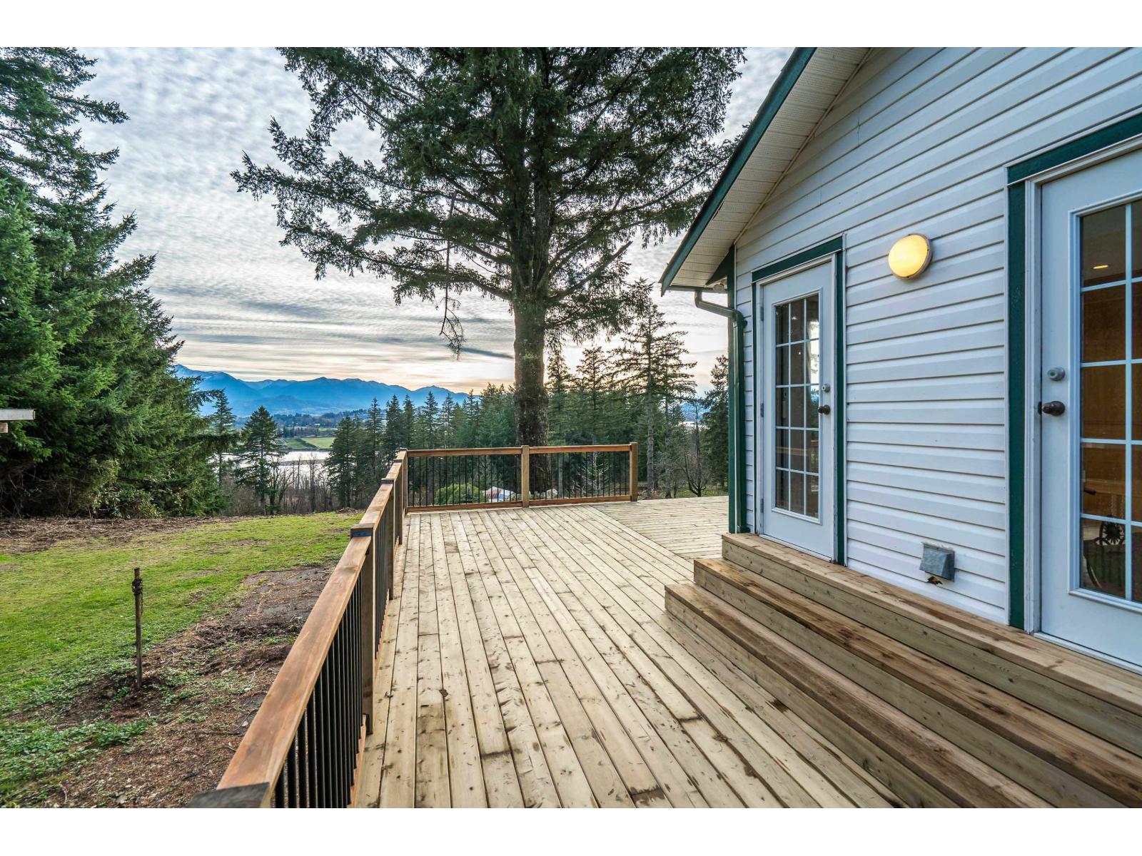 2344 Lougheed Highway, Mt Woodside, Agassiz, British Columbia  V0M 1A1 - Photo 26 - R3069266