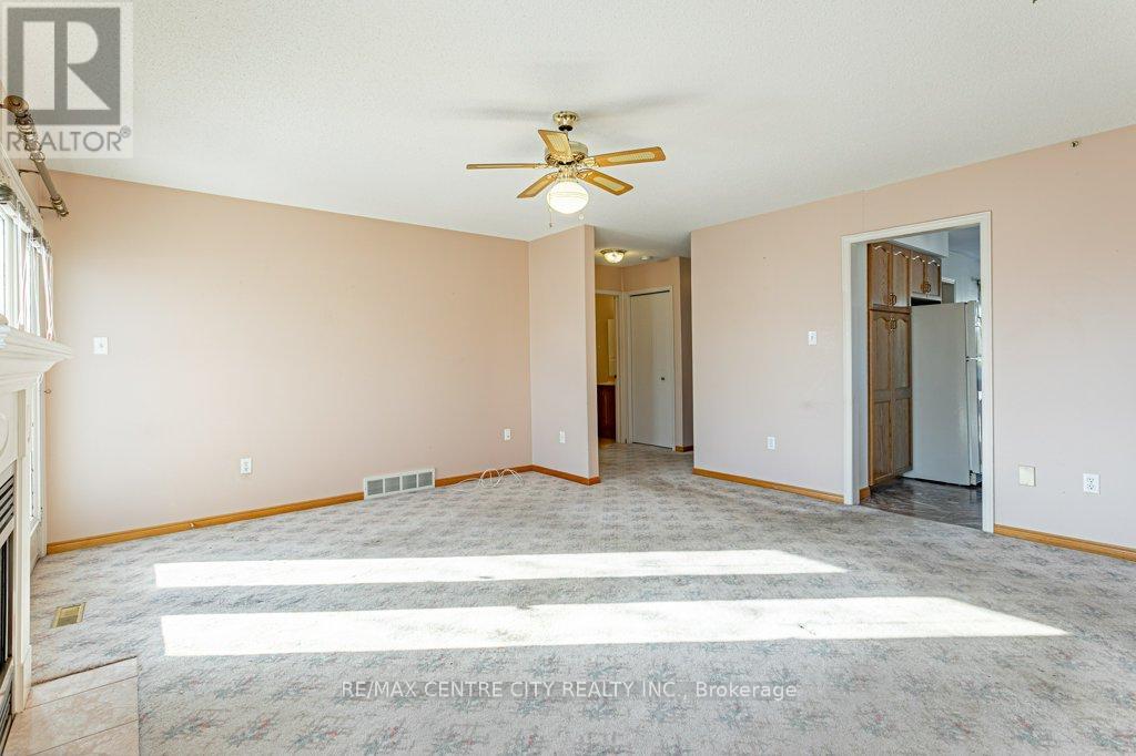 18 - 825 Shelborne Street, London South, Ontario  N5Z 5B7 - Photo 16 - X12567232